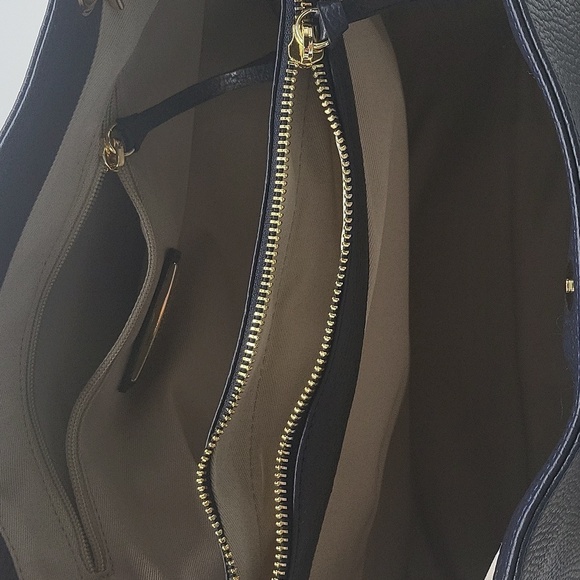 1392- Valentino By Mario Valentino Bag Genuine Italian Leather NWT - Picture 8 of 13